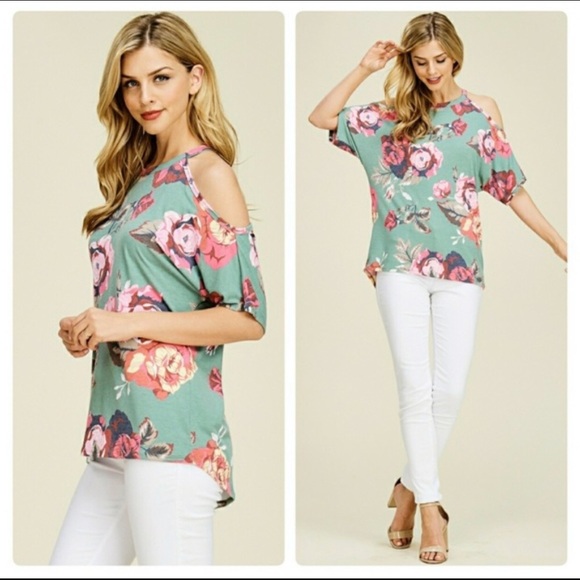 🌺1 LEFT🌺 Sage Floral Cold Shoulder Top - Picture 2 of 6